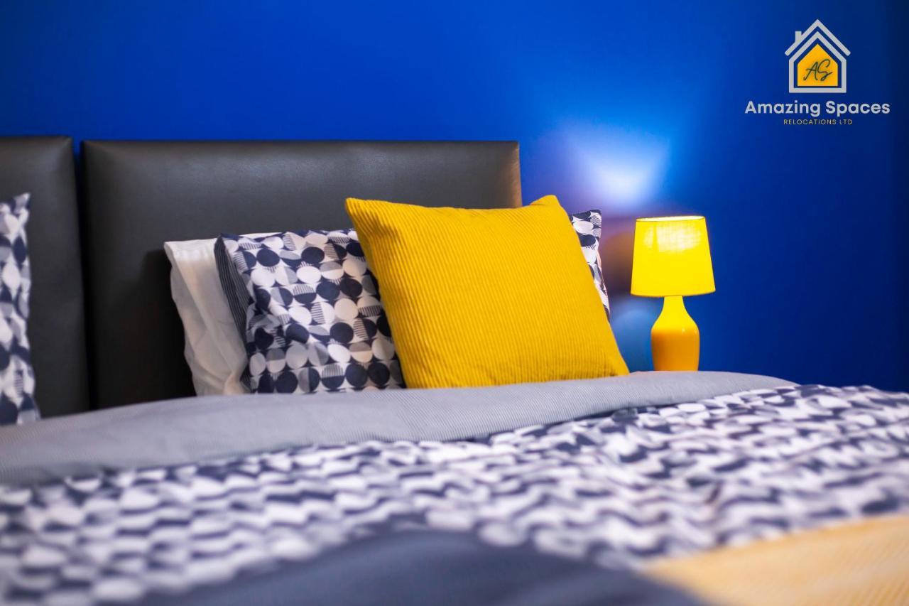 Large Unique 2 Bedroom Duplex Apartment With Private Parking & Free Wifi - Vat Qualifying By Amazing Spaces Relocations Ltd Warrington  Bagian luar foto