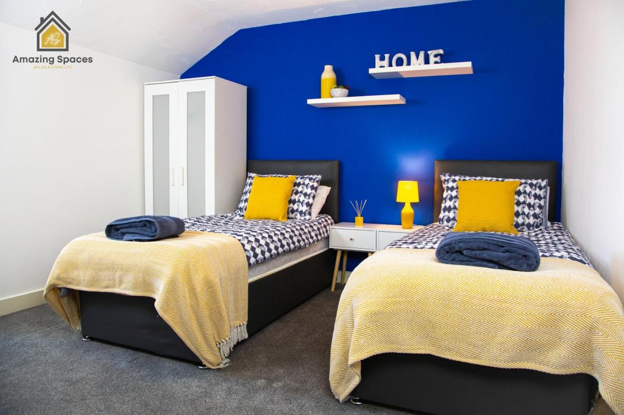Large Unique 2 Bedroom Duplex Apartment With Private Parking & Free Wifi - Vat Qualifying By Amazing Spaces Relocations Ltd Warrington  Bagian luar foto