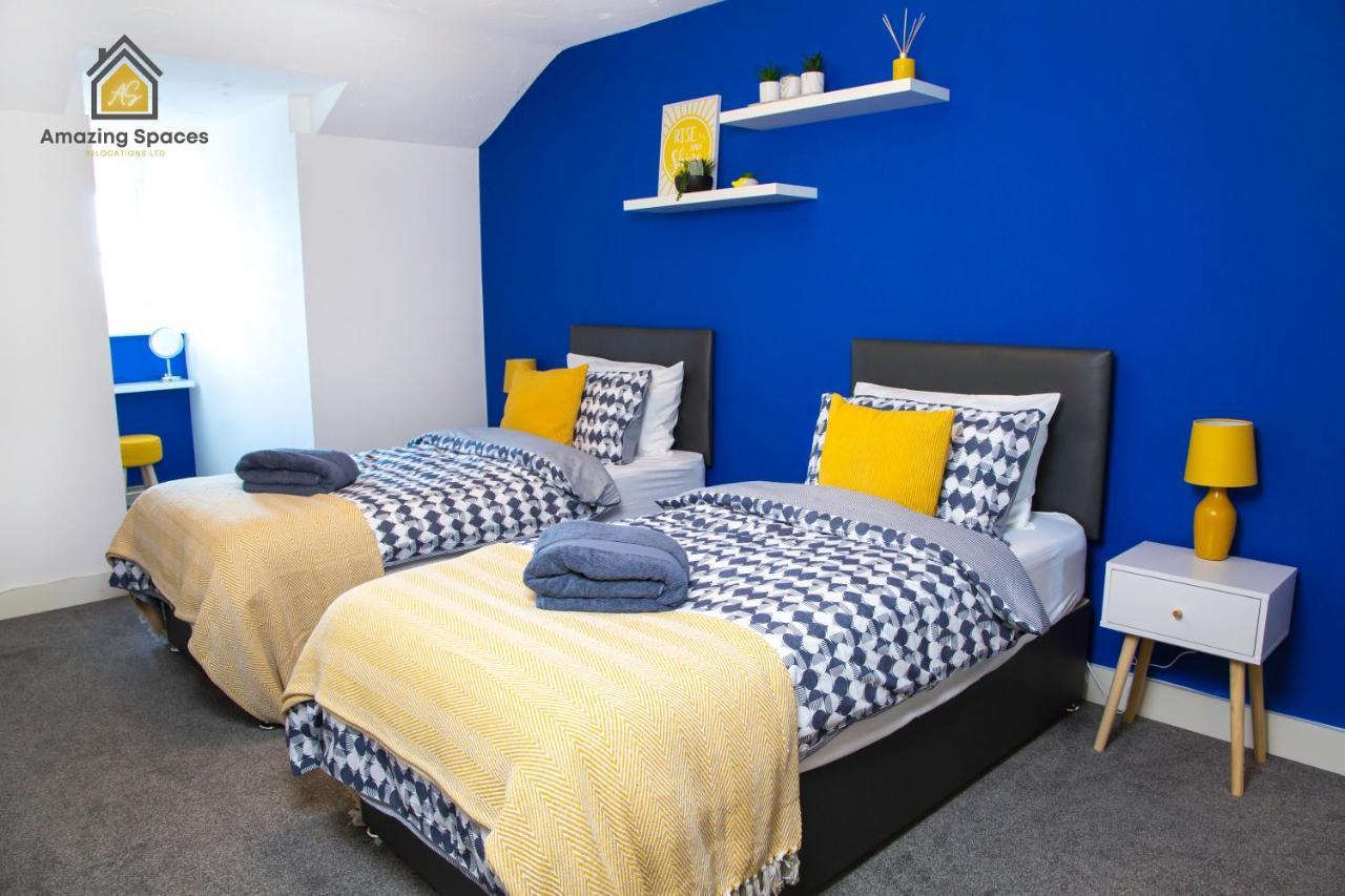 Large Unique 2 Bedroom Duplex Apartment With Private Parking & Free Wifi - Vat Qualifying By Amazing Spaces Relocations Ltd Warrington  Bagian luar foto