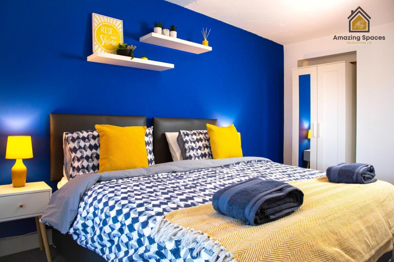Large Unique 2 Bedroom Duplex Apartment With Private Parking & Free Wifi - Vat Qualifying By Amazing Spaces Relocations Ltd Warrington  Bagian luar foto
